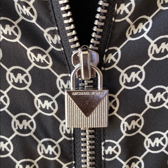 Michael Kors Zip-up Top - Picture 5 of 5